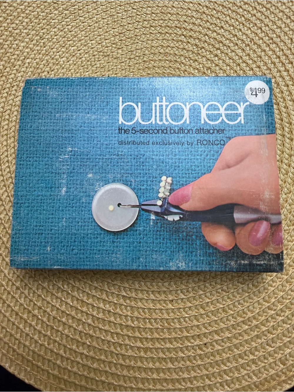 Vintage Buttoneer the 5 second button attacher
